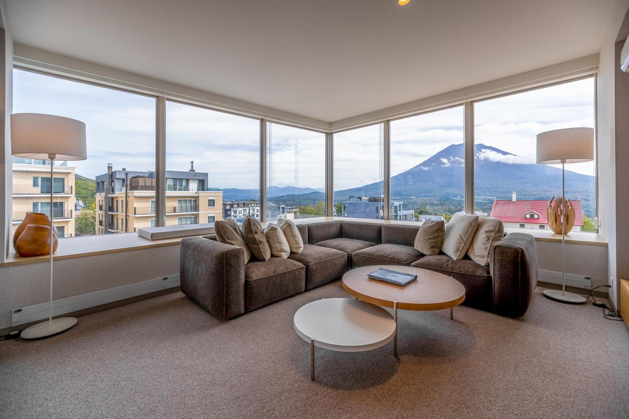 Отель The Maples Niseko Куттян Экстерьер фото